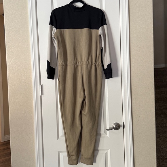 Nike Women's Black and Tan Jumpsuit - Picture 8 of 14